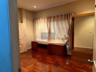 Продажа 4 спальни дом в Mueang Nonthaburi, Нонтабури