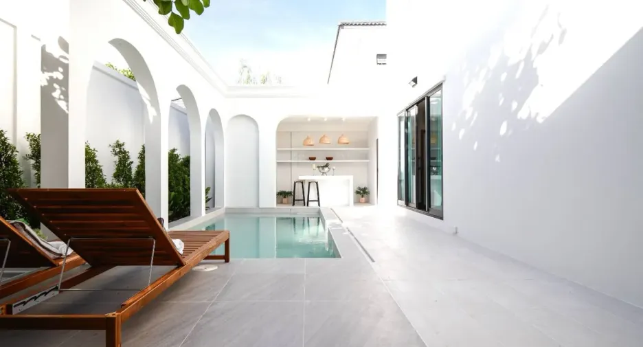 For rent and for sale 4 bedrooms house in Bang Lamung, Chonburi