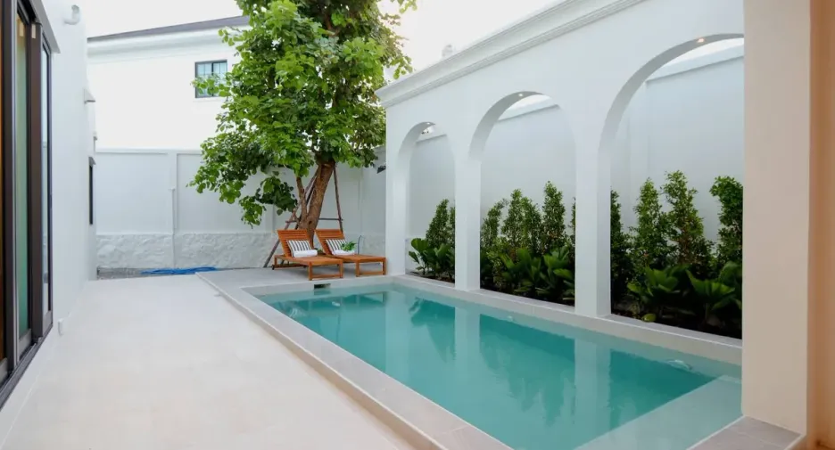 For rent and for sale 4 bedrooms house in Bang Lamung, Chonburi