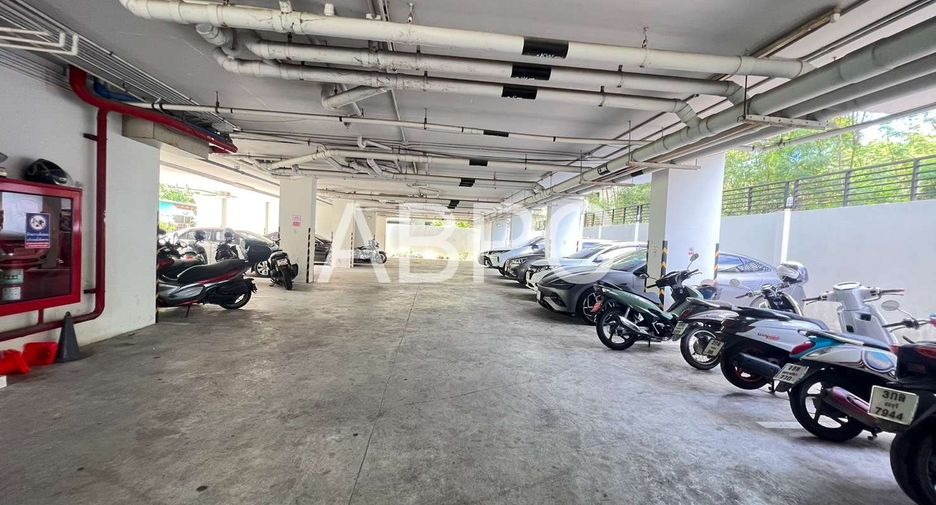 À louer et à vendre 1 chambre condo à Sattahip, Chonburi