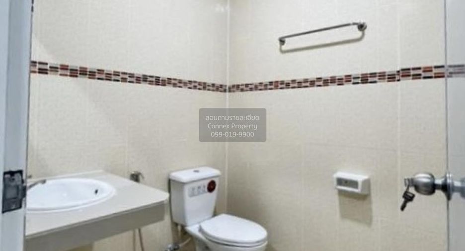 For sale 2 bedrooms townhouse in Bang Bua Thong, Nonthaburi