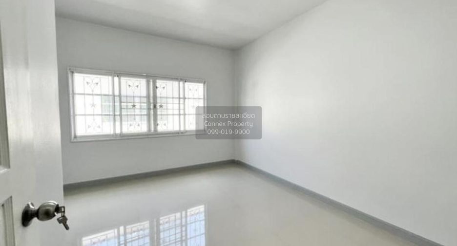 For sale 2 bedrooms townhouse in Bang Bua Thong, Nonthaburi