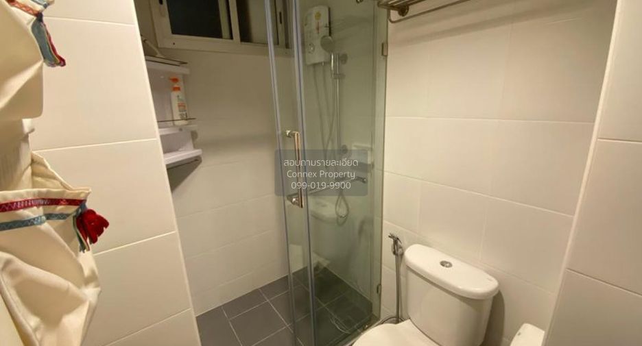 For sale 1 bed condo in Phra Khanong, Bangkok