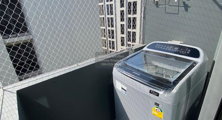 For sale 1 bed condo in Phra Khanong, Bangkok