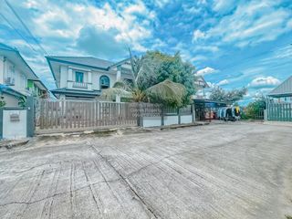 出售 3 卧室 独立屋 在 Sai Noi, Nonthaburi
