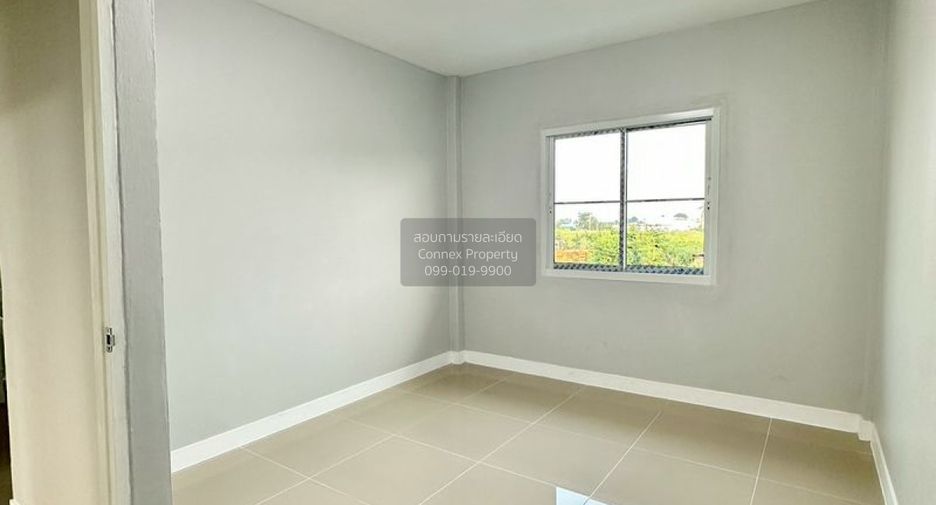 For sale 3 bedrooms townhouse in Sai Noi, Nonthaburi