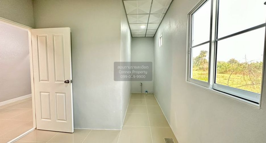 For sale 3 bedrooms townhouse in Sai Noi, Nonthaburi