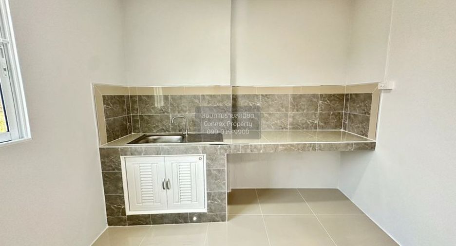 For sale 3 bedrooms townhouse in Sai Noi, Nonthaburi