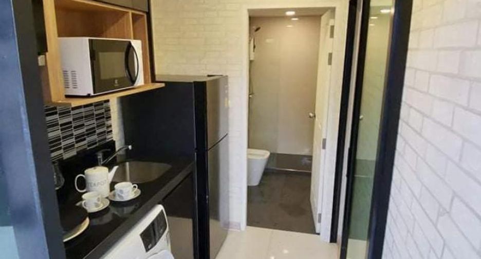 For sale 1 bed condo in Bang Na, Bangkok