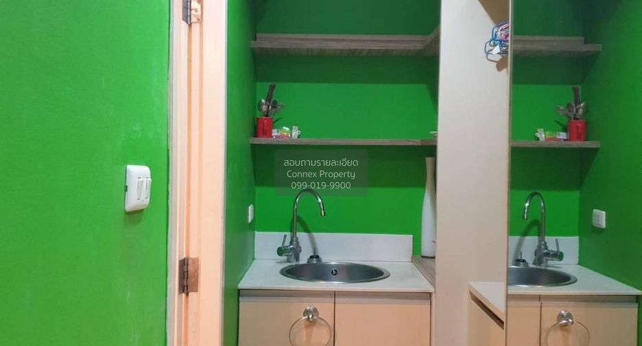 For sale 1 bed condo in Huai Khwang, Bangkok