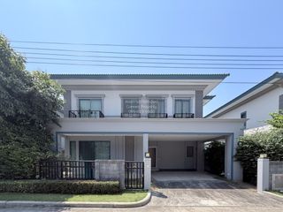 出售 4 卧室 独立屋 在 Bang Khae, 曼谷