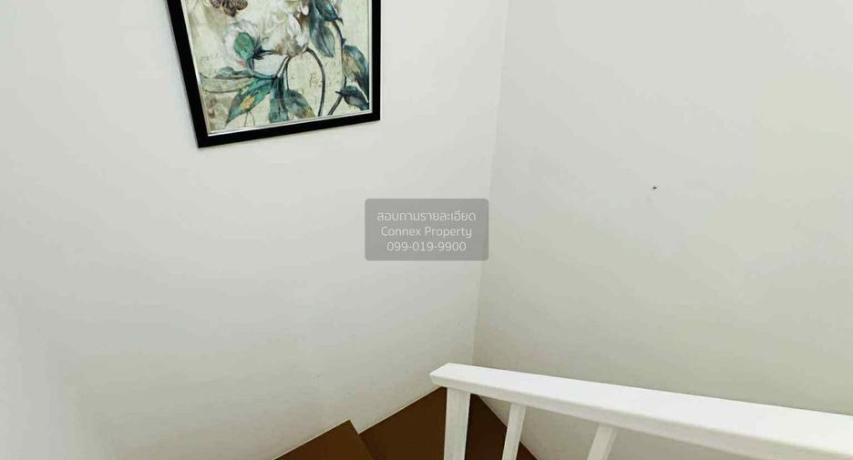 Casa adosada en venta de 3 habitaciones en Bang Khun Thian, Bangkok