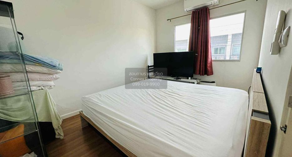 Casa adosada en venta de 3 habitaciones en Bang Khun Thian, Bangkok