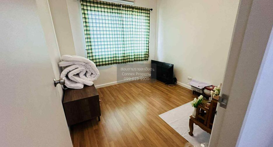 Casa adosada en venta de 3 habitaciones en Bang Khun Thian, Bangkok