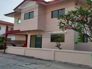 出售 3 卧室 独立屋 在 Sai Noi, Nonthaburi