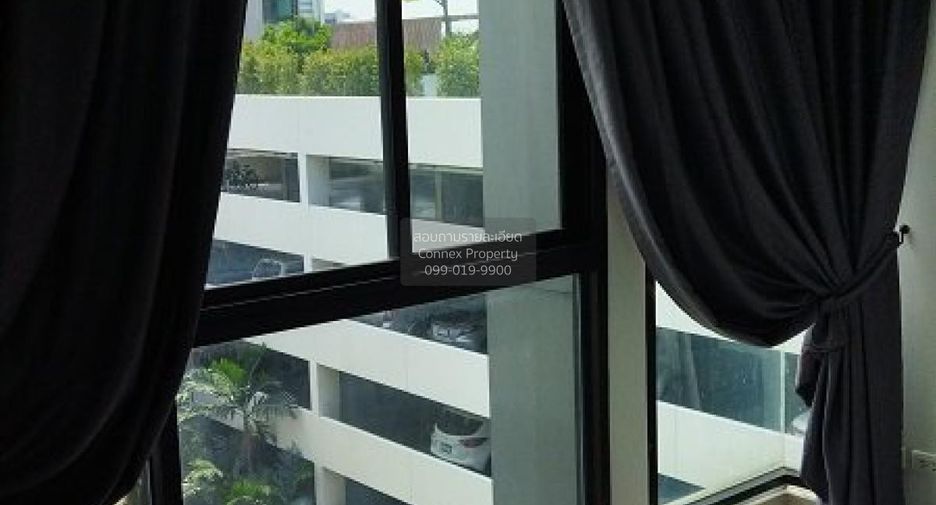 For sale 1 bed condo in Khlong San, Bangkok