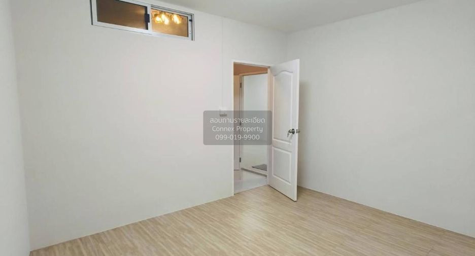For sale 4 bedrooms townhouse in Bang Yai, Nonthaburi