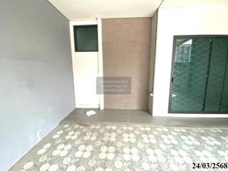 出售 3 卧室 联排别墅 在 Lam Luk Ka, Pathum Thani
