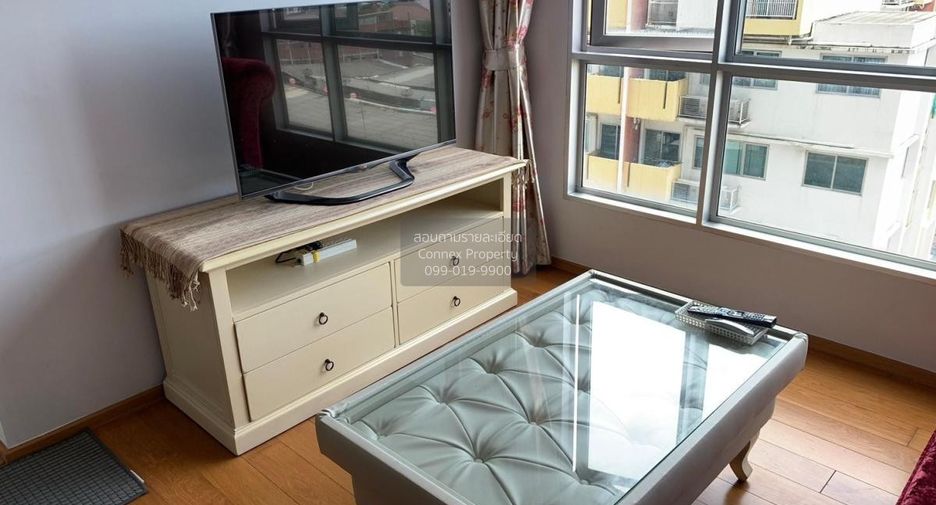 For sale 2 bedrooms condo in Khlong San, Bangkok