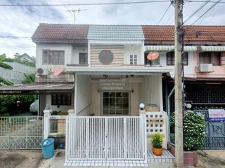 出售 2 卧室 联排别墅 在 Bang Bua Thong, Nonthaburi