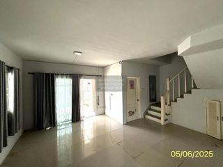 Casa adosada en venta de 3 habitaciones en Bang Bua Thong, Nonthaburi