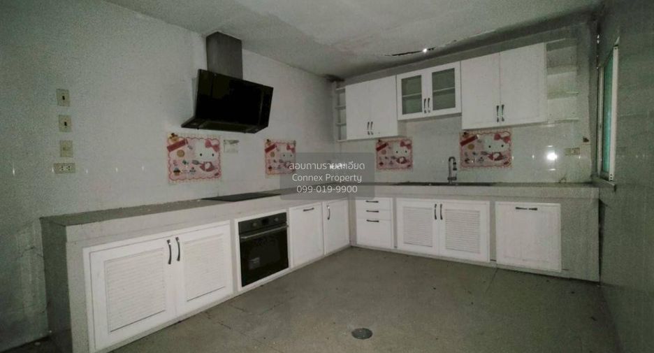 For sale 3 bedrooms house in Lam Luk Ka, Pathum Thani