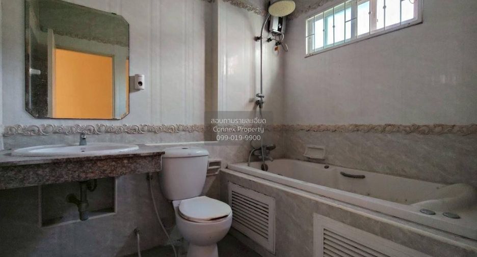 For sale 3 bedrooms house in Lam Luk Ka, Pathum Thani