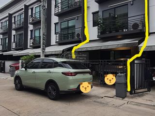 À vendre 3 chambres maison de ville à Bang Bua Thong, Nonthaburi