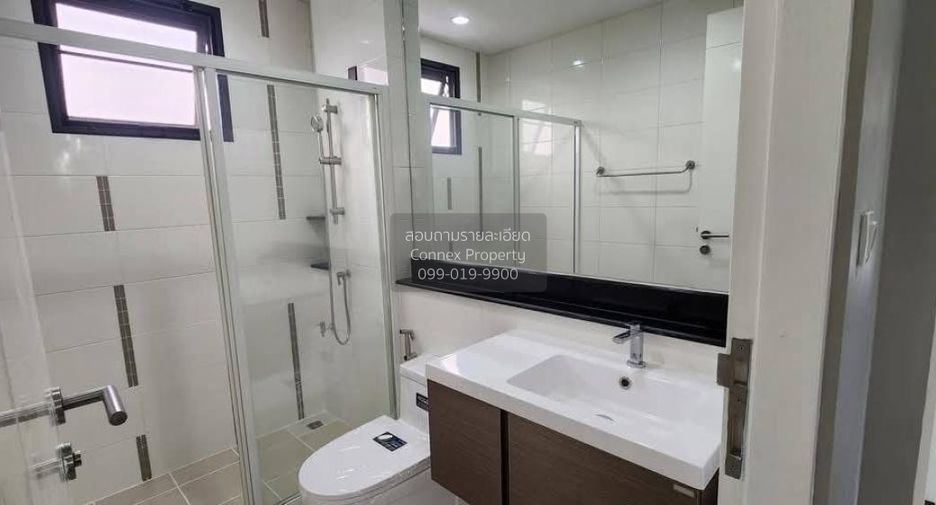 For sale 4 bedrooms house in Khlong Sam Wa, Bangkok
