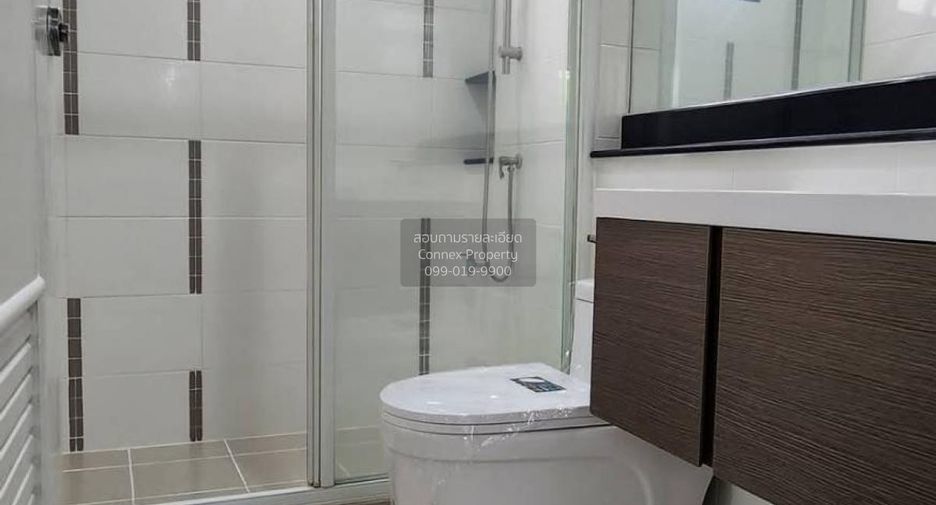 For sale 4 bedrooms house in Khlong Sam Wa, Bangkok