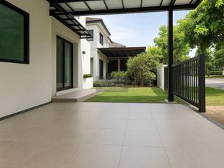 Casa en venta de 4 habitaciones en Khlong Sam Wa, Bangkok