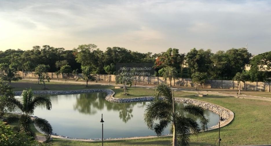 For sale 3 bedrooms townhouse in Lat Phrao, Bangkok