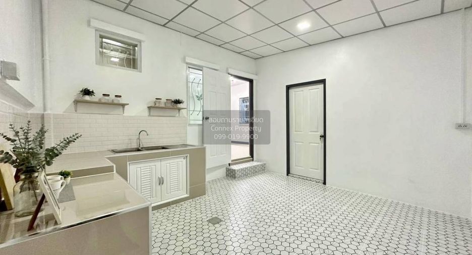 Reihenhaus zum Kauf mit 4 Zimmer in Bang Bua Thong, Nonthaburi