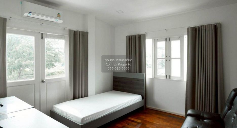 For sale 3 bedrooms house in Khlong Sam Wa, Bangkok