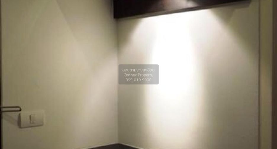 For sale 1 bed condo in Thon Buri, Bangkok