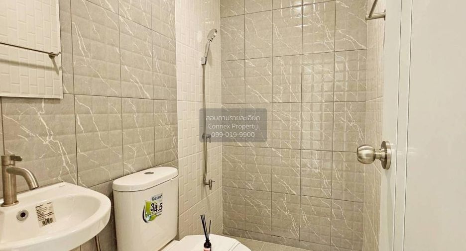 For sale 2 bedrooms townhouse in Pak Kret, Nonthaburi