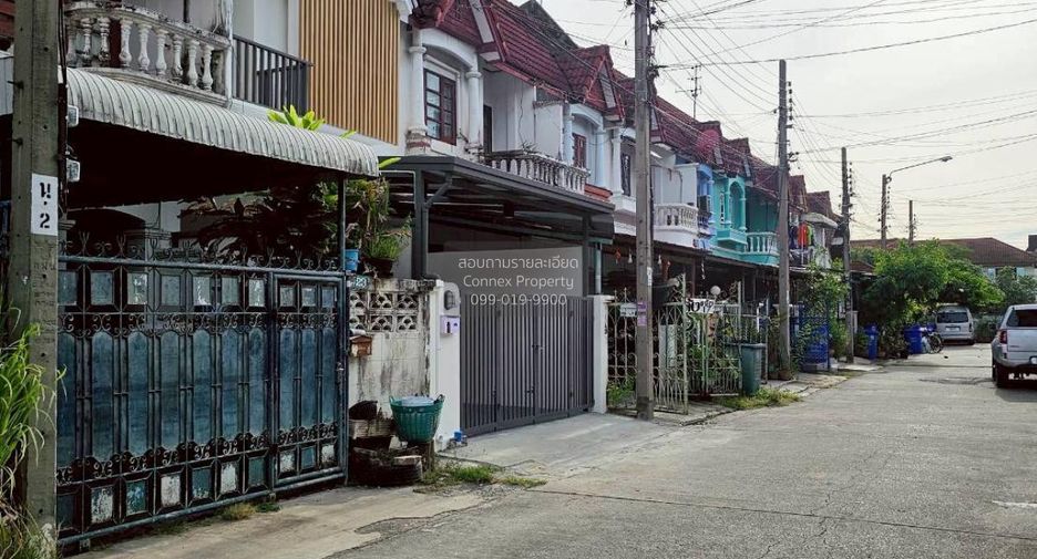 For sale 2 bedrooms townhouse in Pak Kret, Nonthaburi