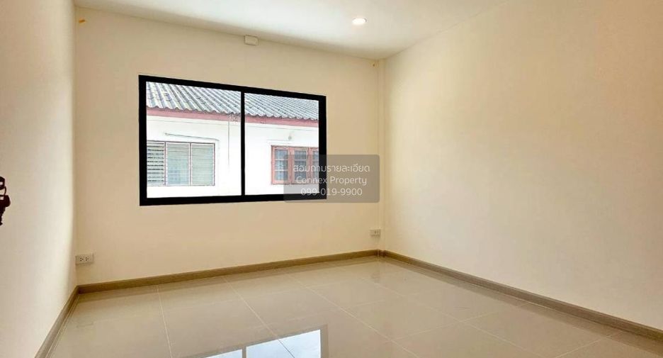 For sale 2 bedrooms townhouse in Pak Kret, Nonthaburi
