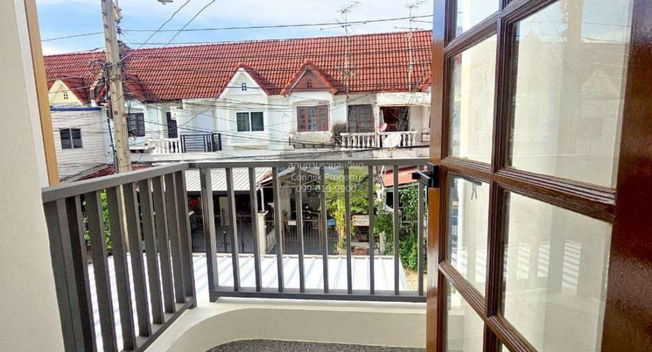 For sale 2 bedrooms townhouse in Pak Kret, Nonthaburi