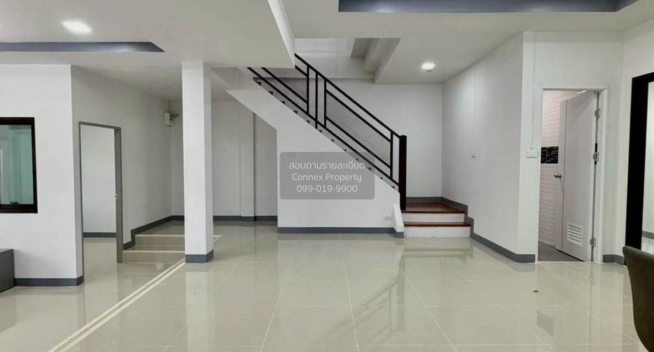 Casa adosada en venta de 4 habitaciones en Bang Bua Thong, Nonthaburi