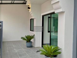 出售 4 卧室 联排别墅 在 Bang Bua Thong, Nonthaburi