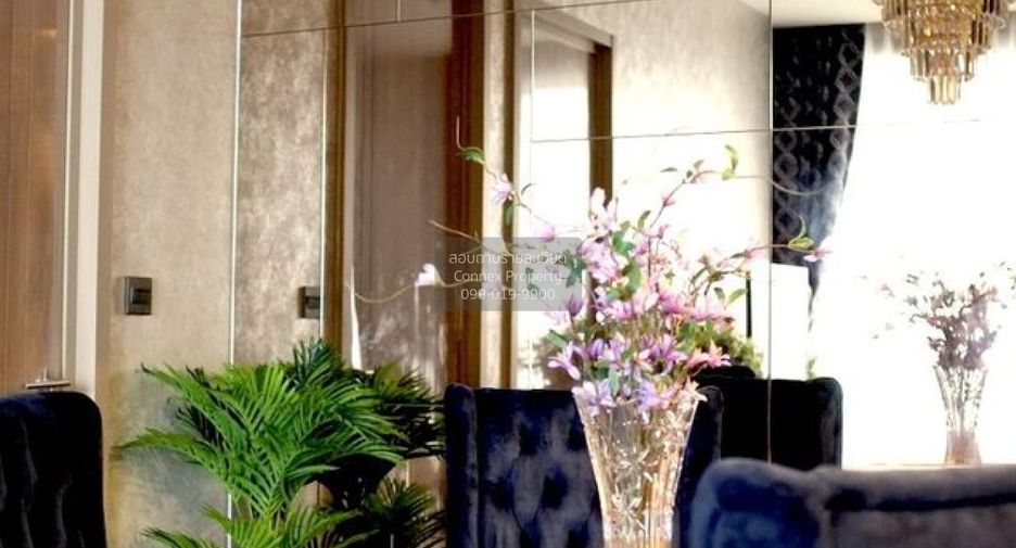 For rent 2 bedrooms condo in Pathum Wan, Bangkok