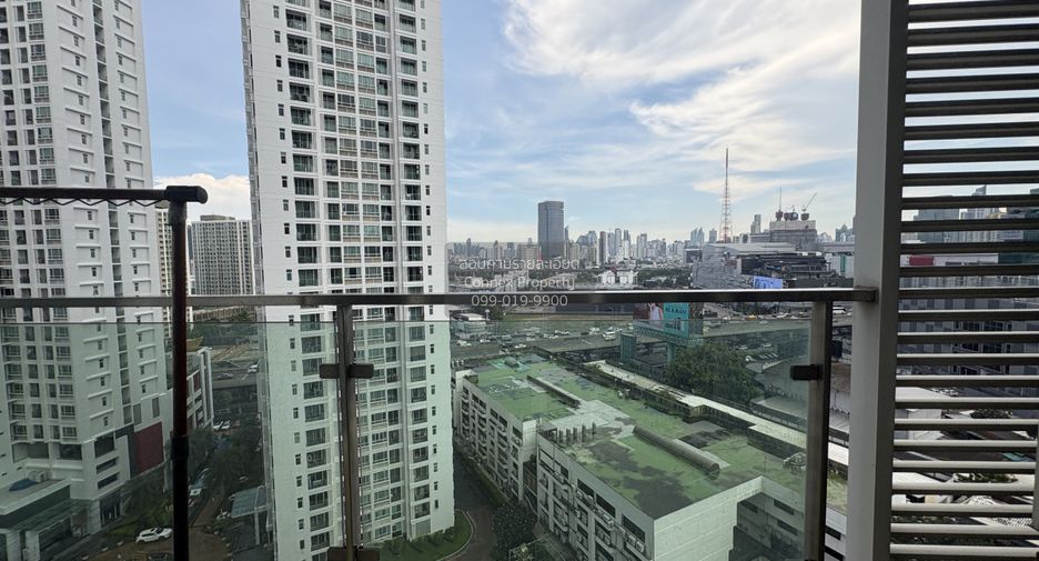 À louer 2 chambres condo à Huai Khwang, Bangkok