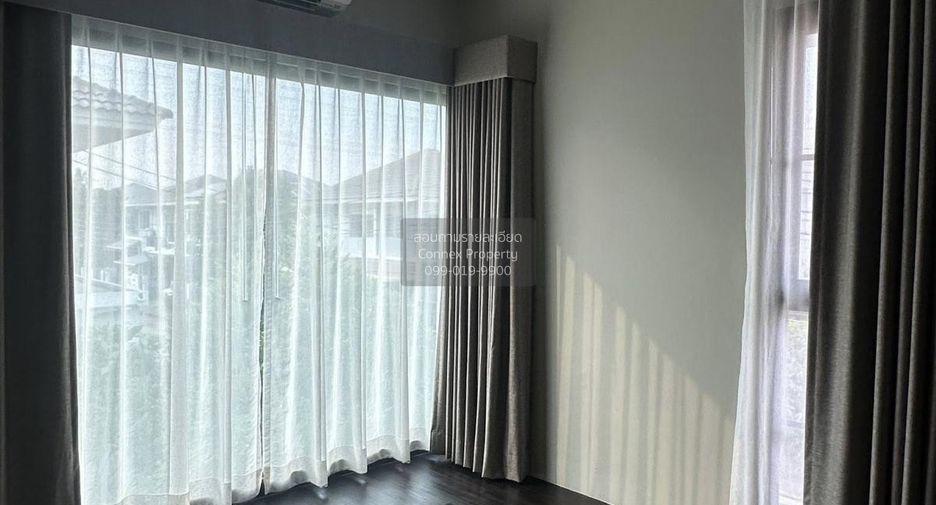 For rent 3 bedrooms house in Lat Krabang, Bangkok