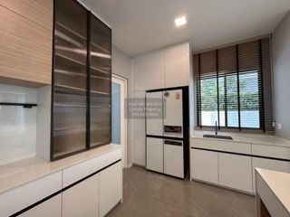 For rent 4 bedrooms house in Bang Phli, Samut Prakan