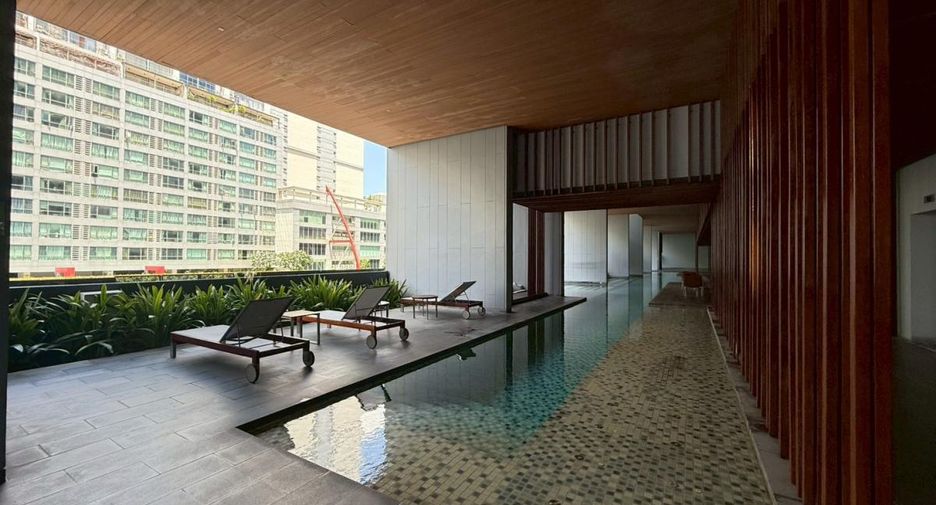For rent 3 ベッドルーム condo in Khlong Toei, Bangkok