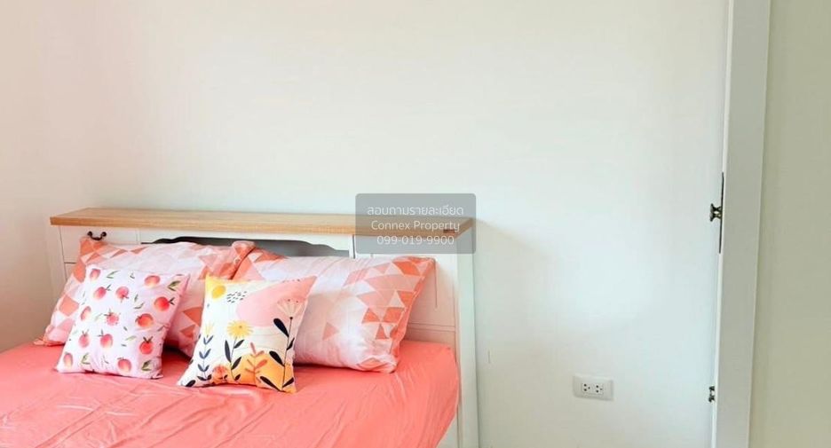 For rent 3 bedrooms townhouse in Bang Phli, Samut Prakan