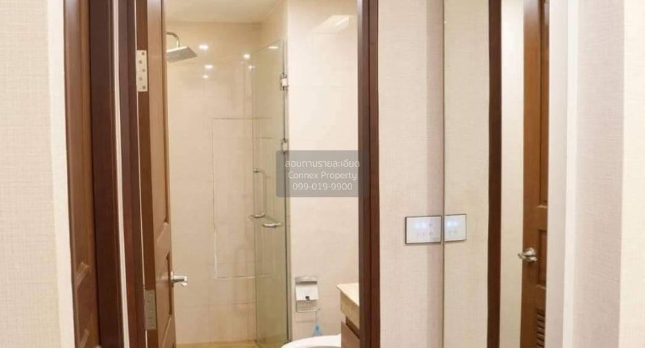 For rent 2 bedrooms condo in Huai Khwang, Bangkok