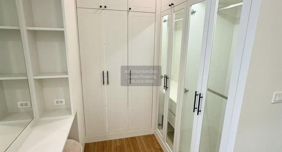 Haus zur Miete mit 4 Zimmer in Bang Phli, Samut Prakan