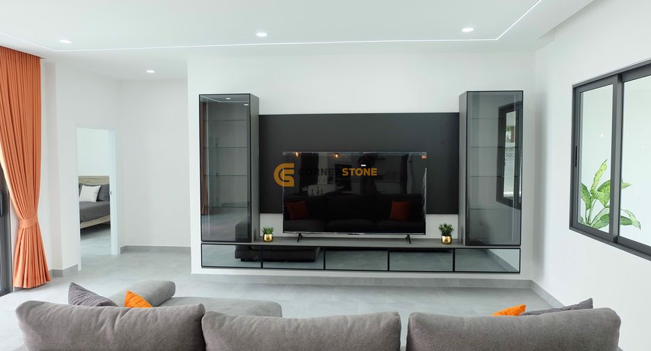 Casa en venta y en alquiler de 3 habitaciones en Bang Lamung, Chonburi